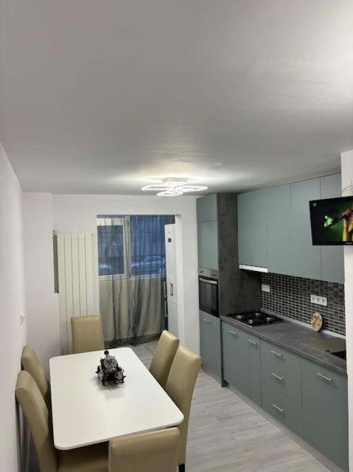 3 Camere Decomandat Bukarest Exterior foto